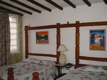 Hotel Los Alpes Quito Exteriör bild