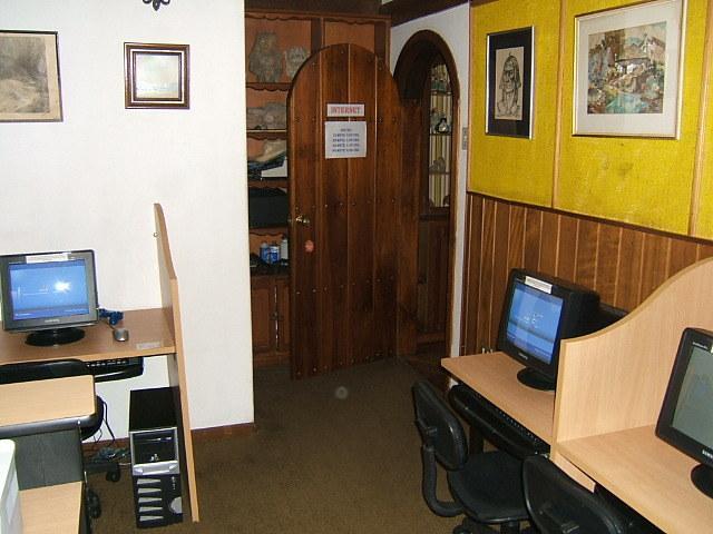 Hotel Los Alpes Quito Exteriör bild